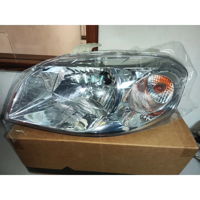 Faro Chevrolet Aveo Lt Ls 2011/2013