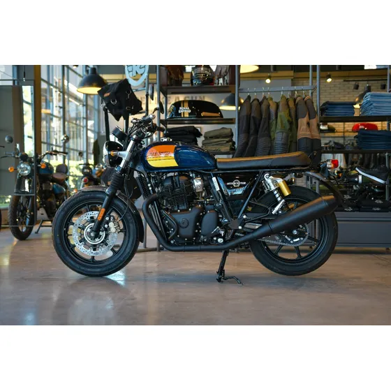 Royal Enfield Interceptor - Barcelona Blue Financiada