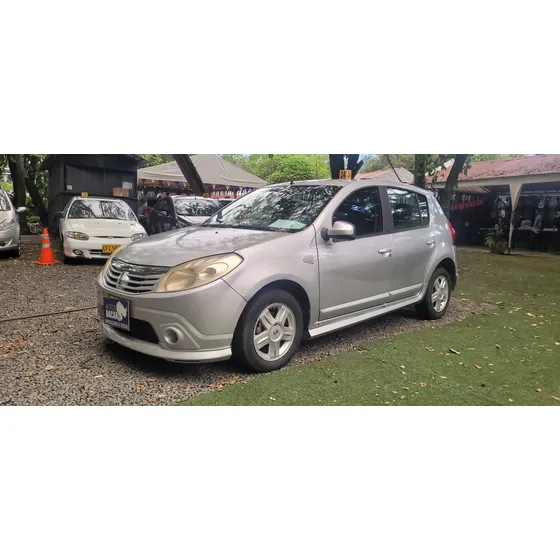 Renault Sandero 1.6 Gt Line