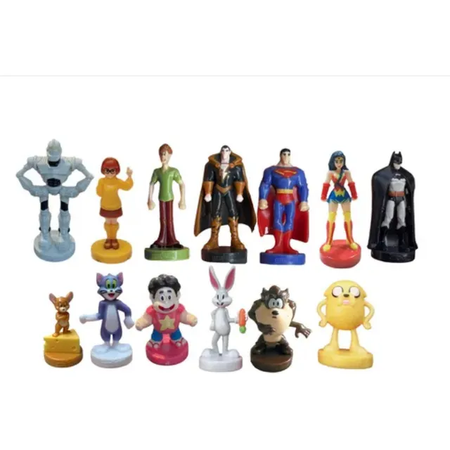 Colección Figuras Multiversus Vualá Sorpresa 13 Piezas