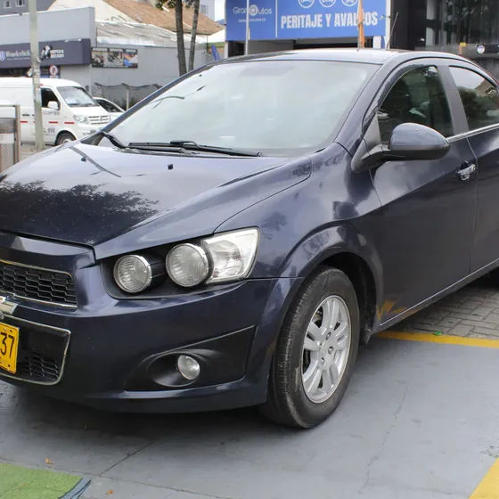 Chevrolet Sonic 2015 1.6 Lt 4 P