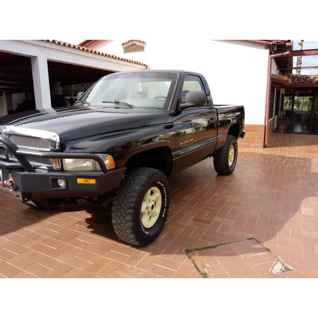 Dodge Ram Pick-up 2500