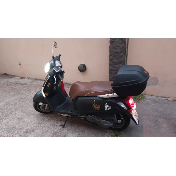 Vendo Scooter En Muy Buen Estado Poco Uso