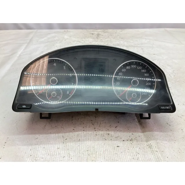 Cluster Vw Bora 2.5 Std 05-10