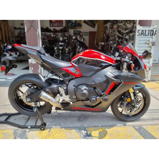 Honda Cbr1000rr Cbr 1000rr Fireblade 2022 Import Motomaniaco