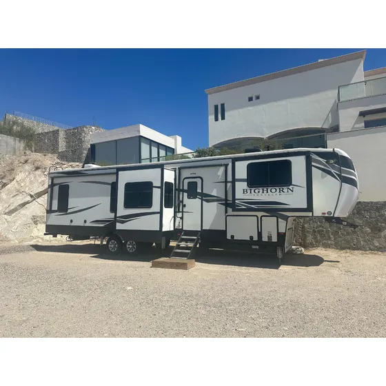 Heartland Bighorn Traveler 2019