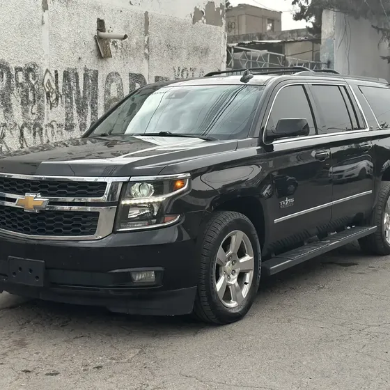 Chevrolet Suburban 2017 5.4 Lt Piel Cubo At