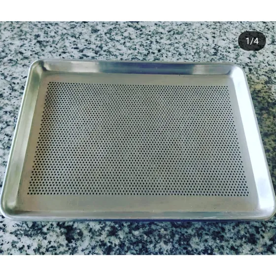 Bandeja Rectangular Para Pizza Perforada