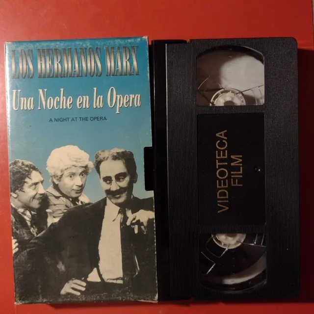 Una Noche En La Opera Vhs Los Hermanos Marx