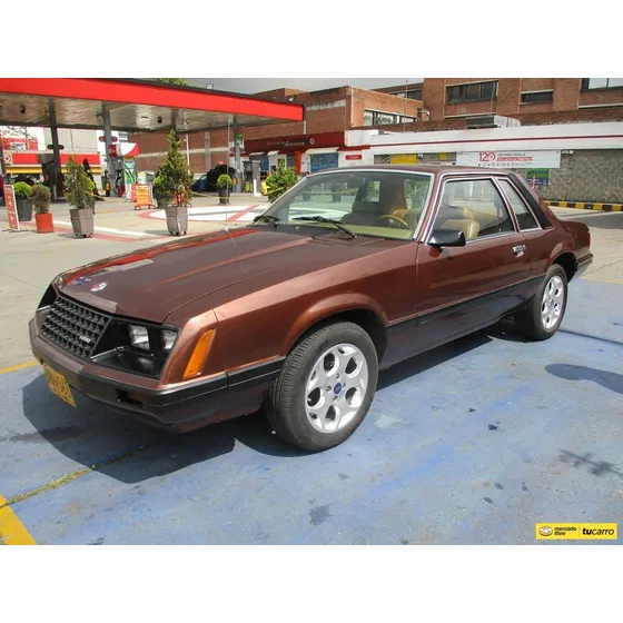 Ford Mustang  3300cc At