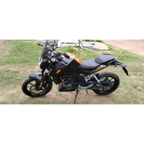 Ktm Duke 200, Toda Equipada Para Viajar