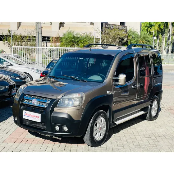 Fiat Doblo 1.8 16v Adventure Flex 5p