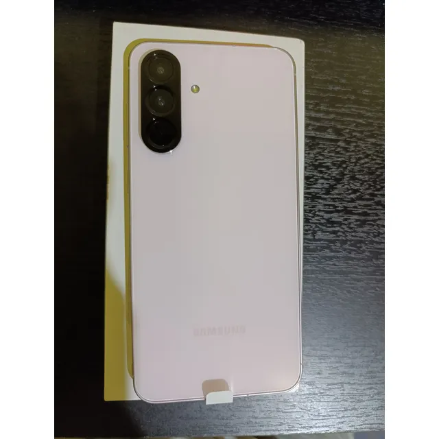 Vendo Samsung Galaxy A56/12 Gb/rosado
