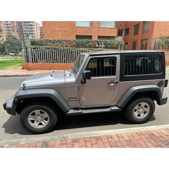 Jeep Wrangler 3.6 Sport