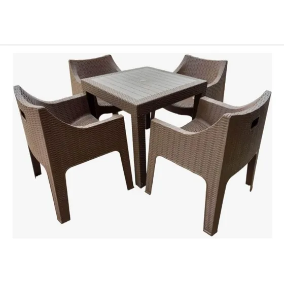 Juego Comedor Jardín Ratan Mesa Poltronas