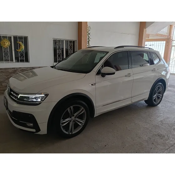 Volkswagen Tiguan 1.4 R Line