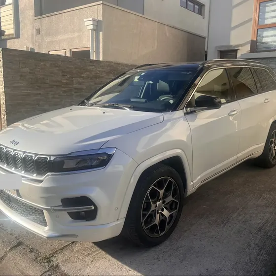 Jeep Commander 2023