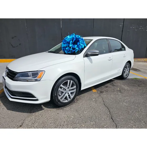 Volkswagen Jetta 2.0 Live At