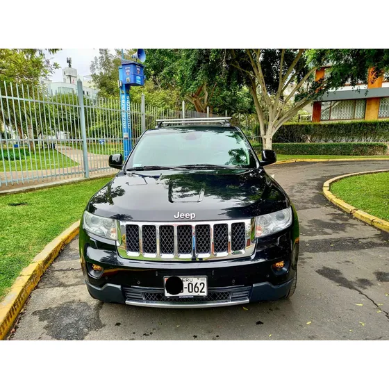 Jeep Grand Cherokee 5.7 (hemi) Overland 4x4