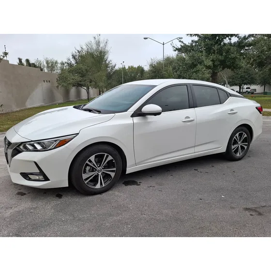 Nissan Sentra 2.0 Advance Cvt