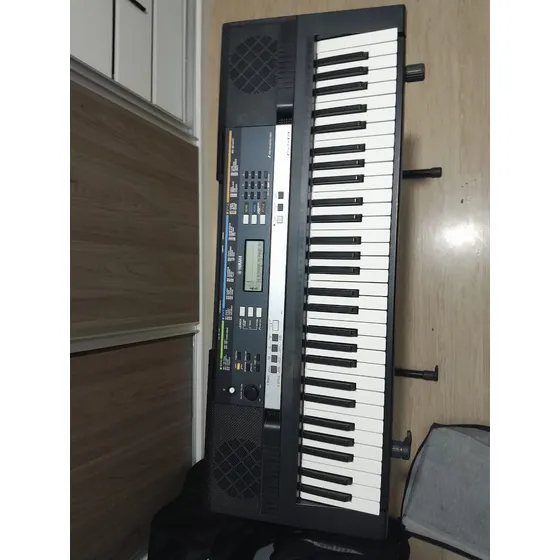 Teclado Iniciante Yamaha Psr E243