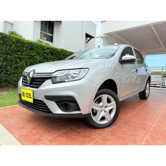 Renault Logan 1.6 Expression / Life +