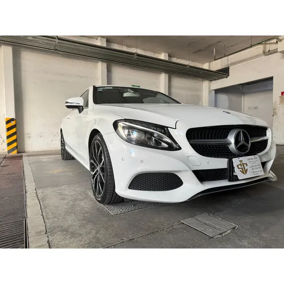 Mercedes-benz Clase C 2.0 200 Cgi Exclusive At