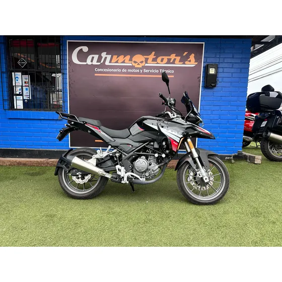 Benelli Trk 251