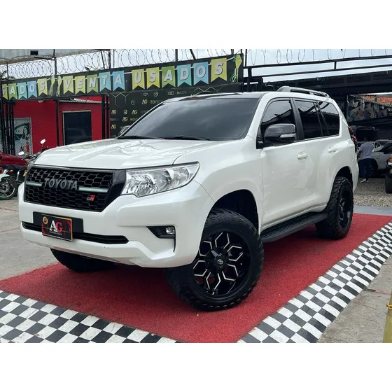 Toyota Prado Txl 4.0 Gasolina 4x4 At