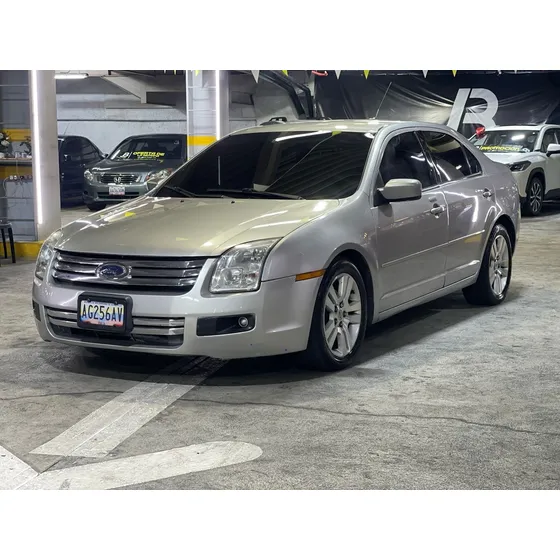 Ford Fusion .