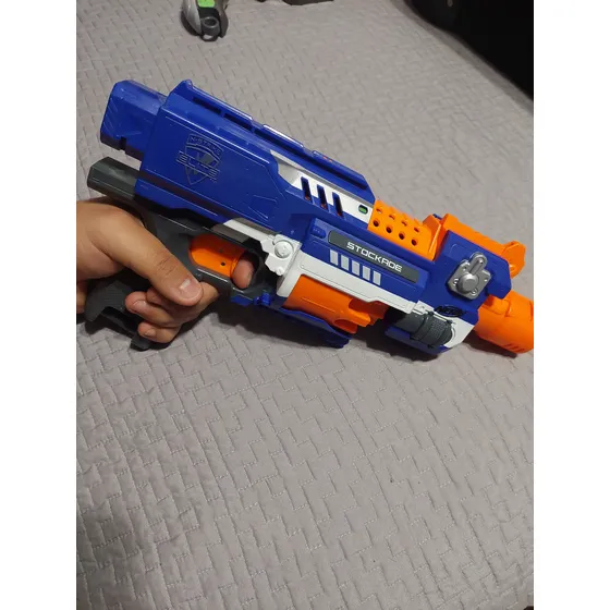 Pistola Nerf Elite Stockade