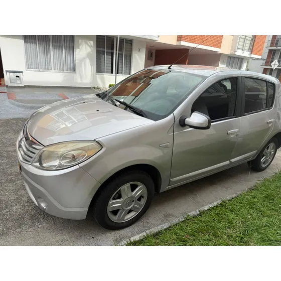 Renault Sandero 1.6 Authentique