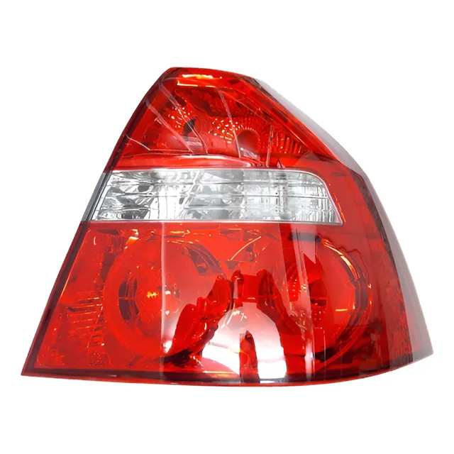 Lampara Stop Trasero Derecho Aveo Emotion Sedan