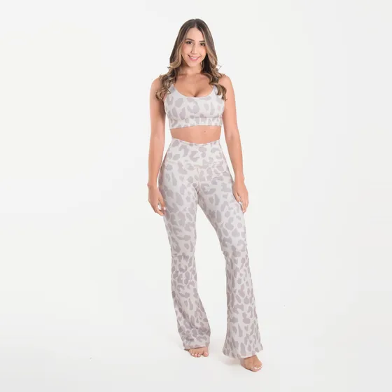 Conjunto Acampanado Estampado
