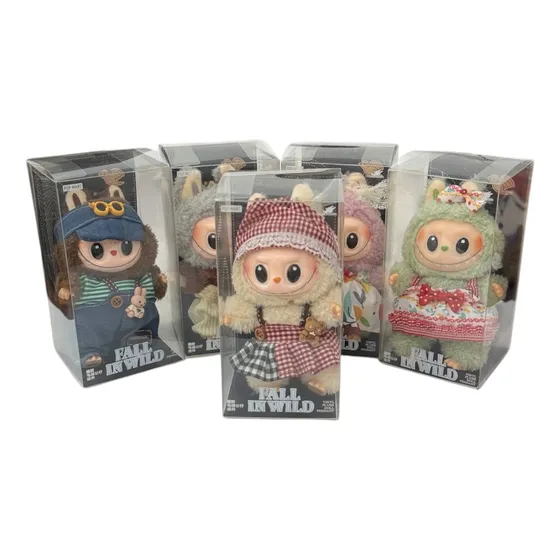 Peluche Labubu Coleccion Con Ropa, Caja - Cal. Premium Labubu