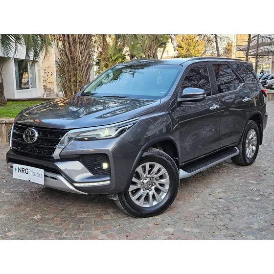 Toyota Sw4 2.8 Srx 204cv 4x4 7as At