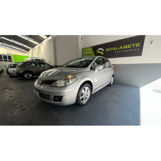 Nissan Tiida Tiida Sl 1.8 (aut)