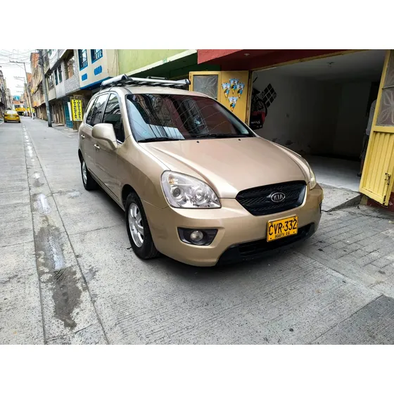 Kia Carens 2.0 Rondo Ex