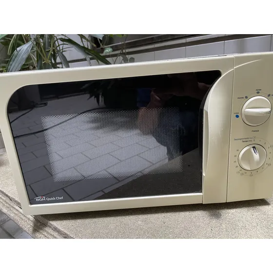 Microondas Bgh Modelo Quick Chef 120m10