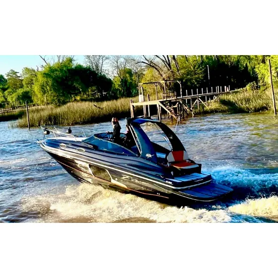 Extreme 290 (no Génesis Canestrari, Trento, Daycruiser Cuddy