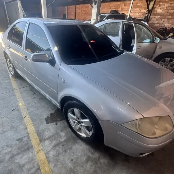 Volkswagen Jetta V 2009 2.0 Trendline
