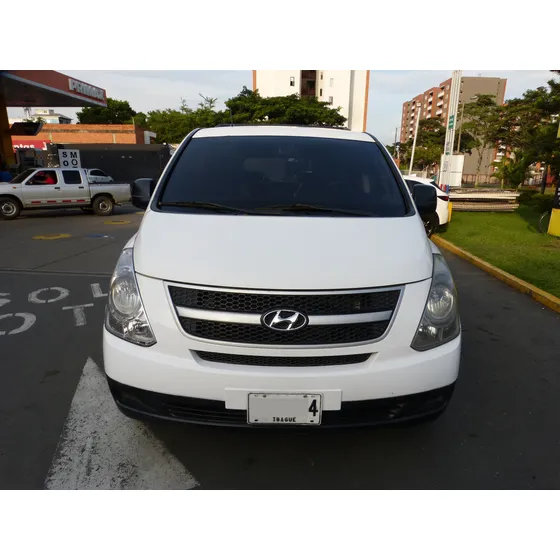Hyundai Starex 2.5 H1