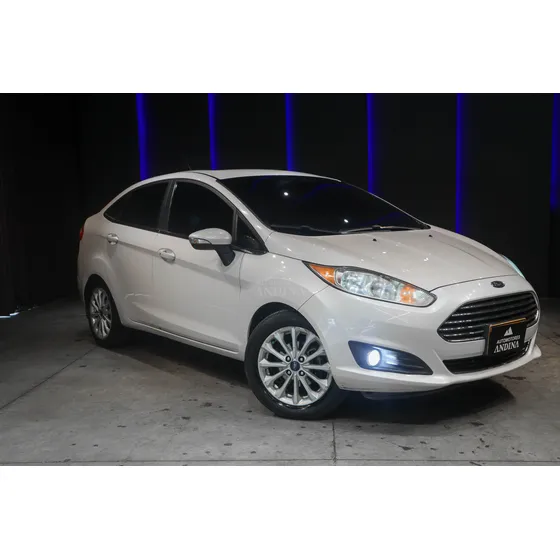 Ford Fiesta Titanium 1.6