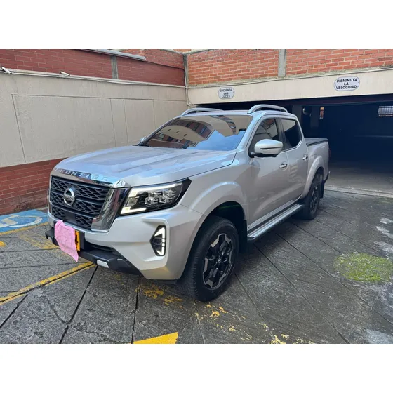 Nissan Frontier 2.5 Le