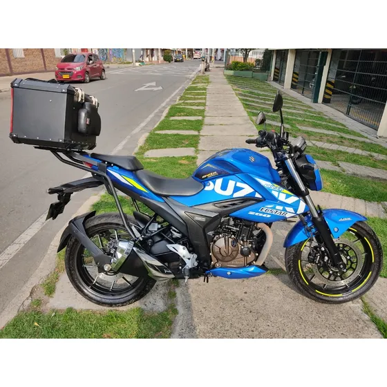 Suzuki Gixxer 250 