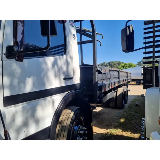 Mb Atego 1418 Ano 2006 Trucado Gabine Com Interclima Carroce