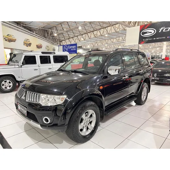 Mitsubishi Pajero Dakar 3.5 Hpe Flex Aut. 5p