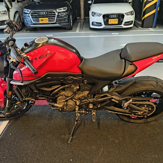 Ducati Monster Plus 2024 Perfecto Estado