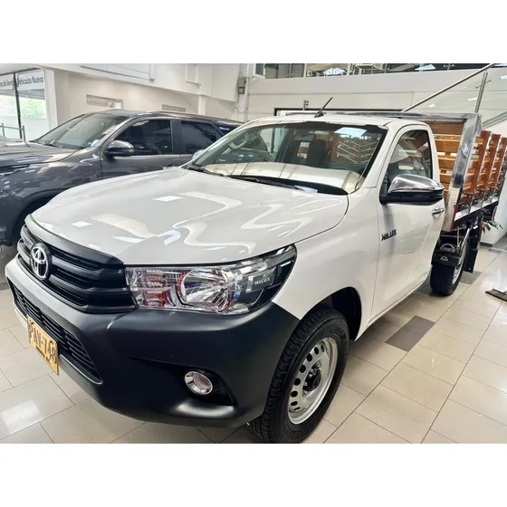 Toyota Hilux 2.7 Chasis 4x2
