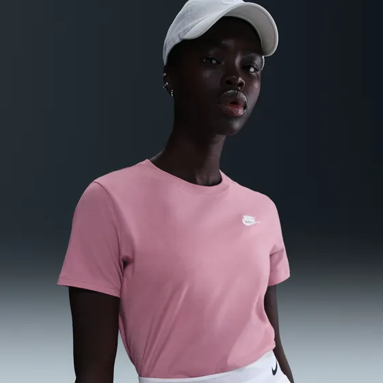 Polera Nike Sportswear Club Essentials Rosa Mujer